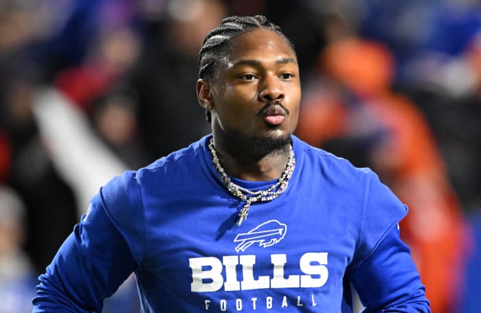 Buffalo Bills wide receiver Stefon Diggs warms up before a game against the Denver Broncos at Highmark Stadium.